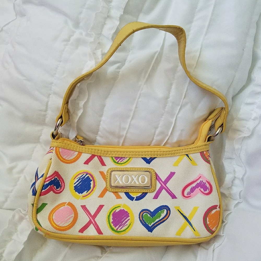 Signature Xoxo Handbag/wristlet